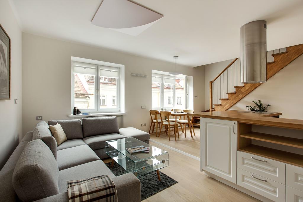 #stayhere - Spacious 2bdr Two Floor I Heart Of Old Town VNO